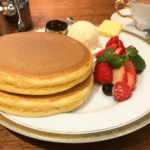 パンケーキ、丸福珈琲